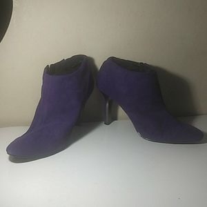 Size 10W Moda Spana Purple Heels